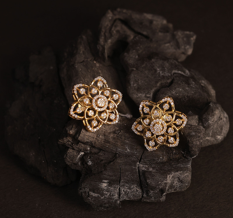 Silver lotus flower stud with gold finish