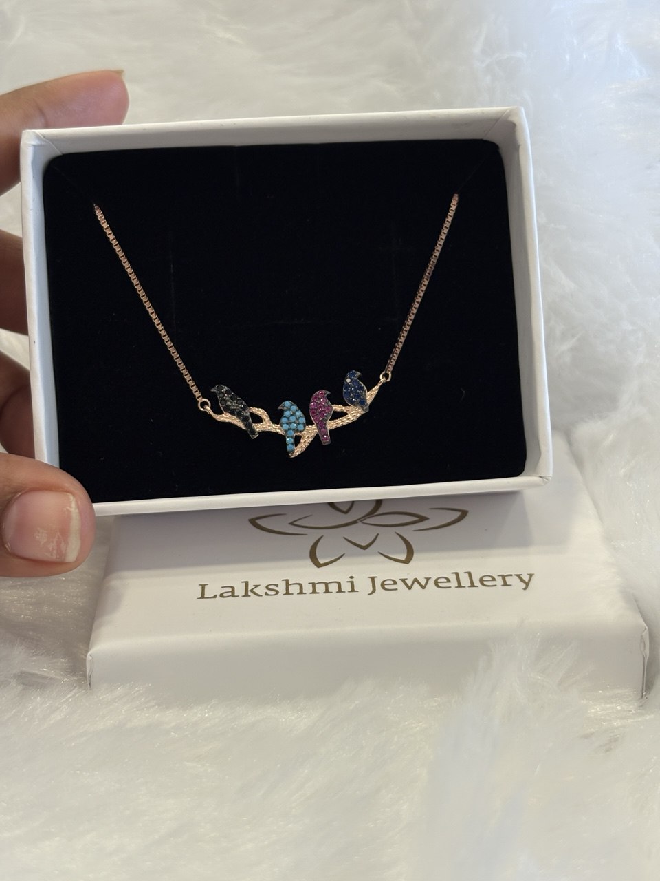 Silver brids chain with rosegold finish Silver brids chain with rosegold finish
