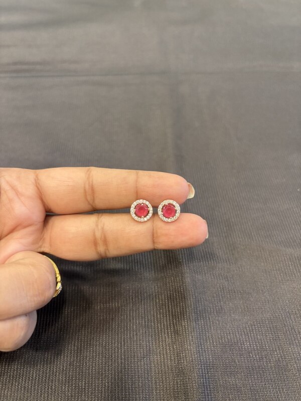 Round pink stone stud with rosegold finish