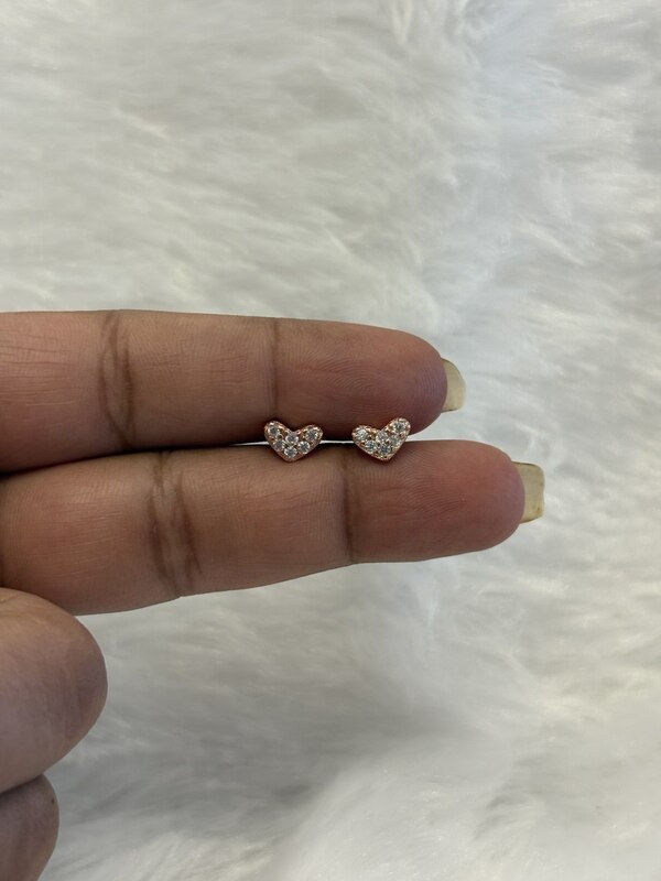 Silver heart stud with rosegold finish