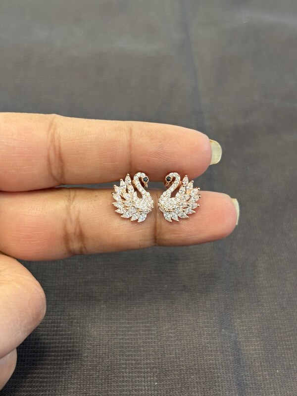 Silver swan stone stud with rose gold finish