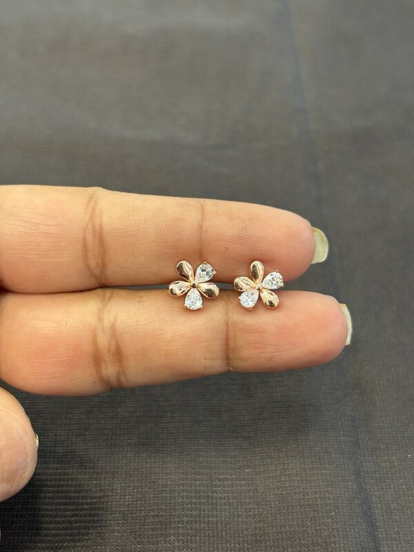 Silver casting flower stud with rose gold finish