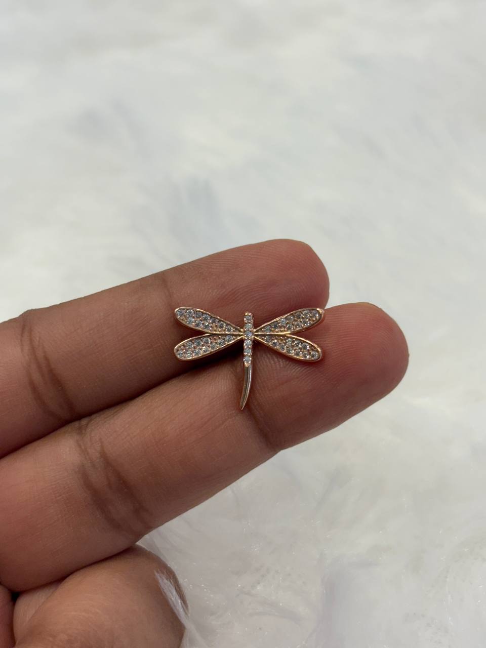 Silver fly brooch coated with rosegold finish