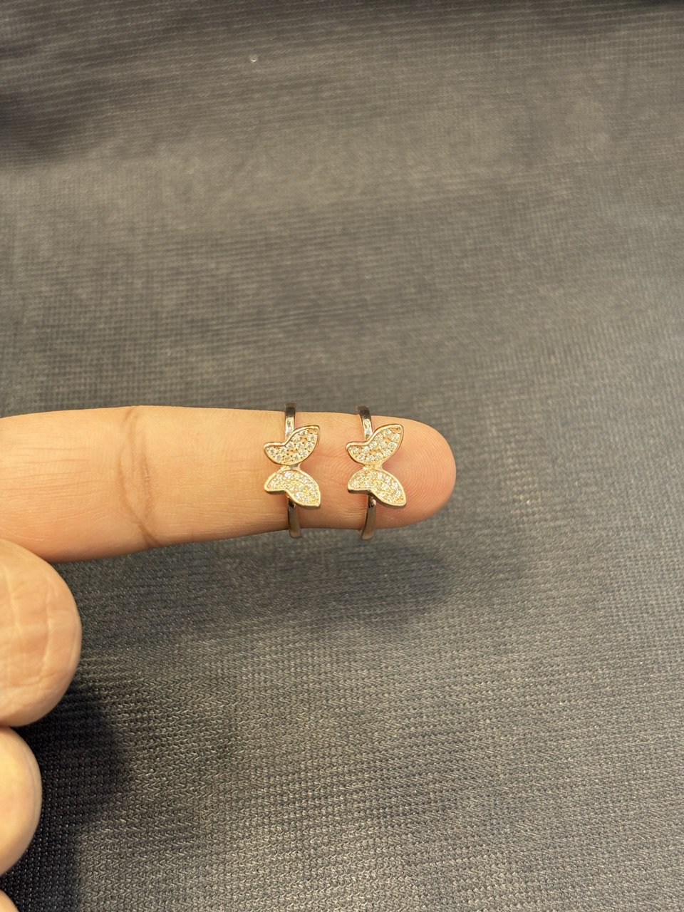 Silver butterfly toe ring with rosegold finish