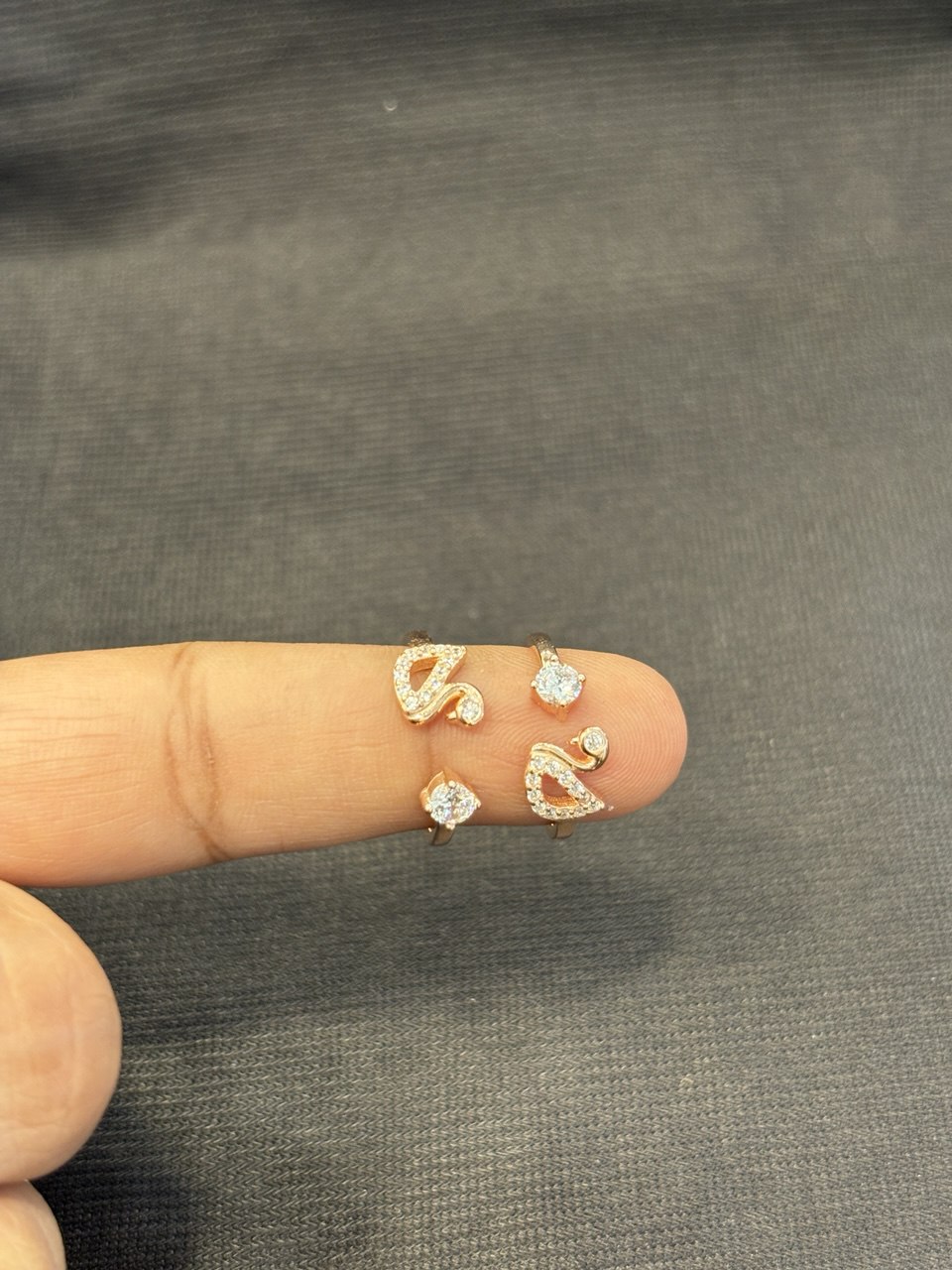 Silver joint double butterfly with rosegold finish
