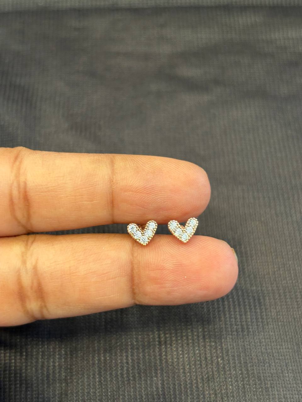 Silver heart h1 second stud with rosegold finish