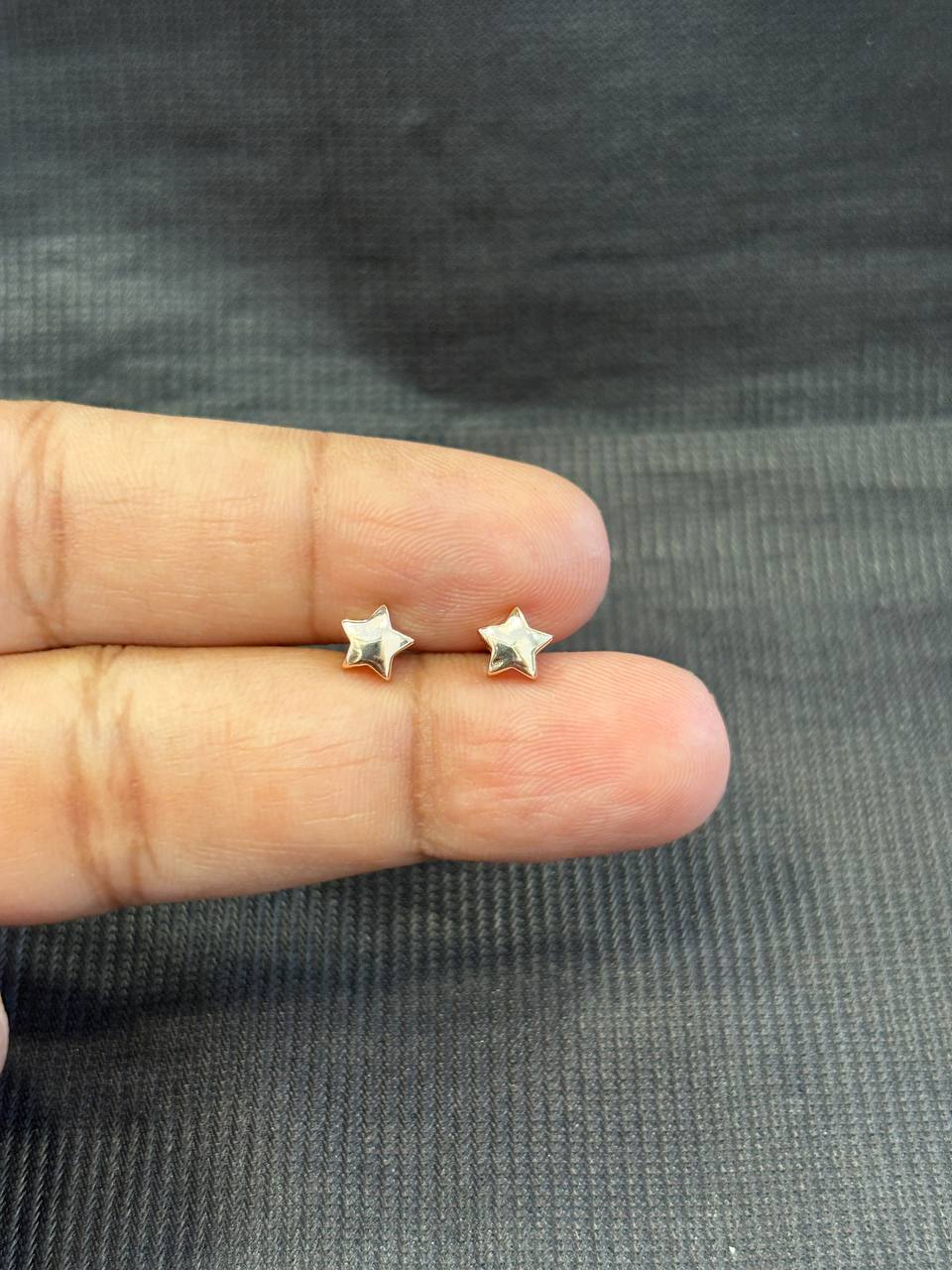 Silver naksh  second stud with rosegold finish