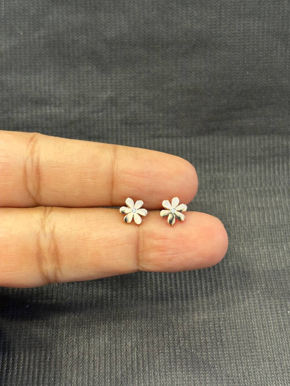 Silver  malar second stud with rosegold finish