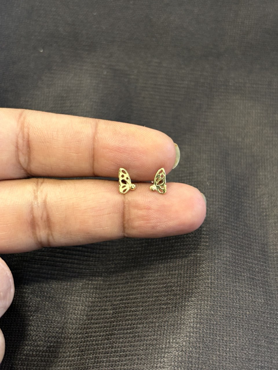 Butterfly 9 carat gold stud pair