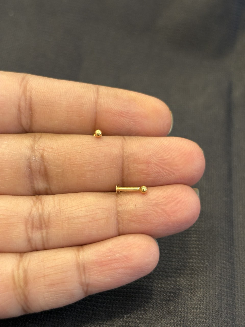 Plain ball 9 carat stud pair