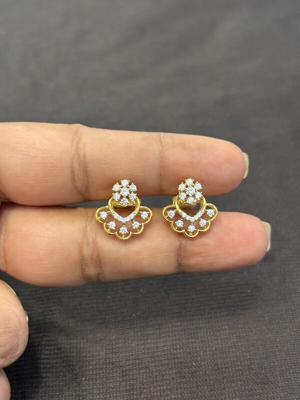 Silver gig stud  with gold finish