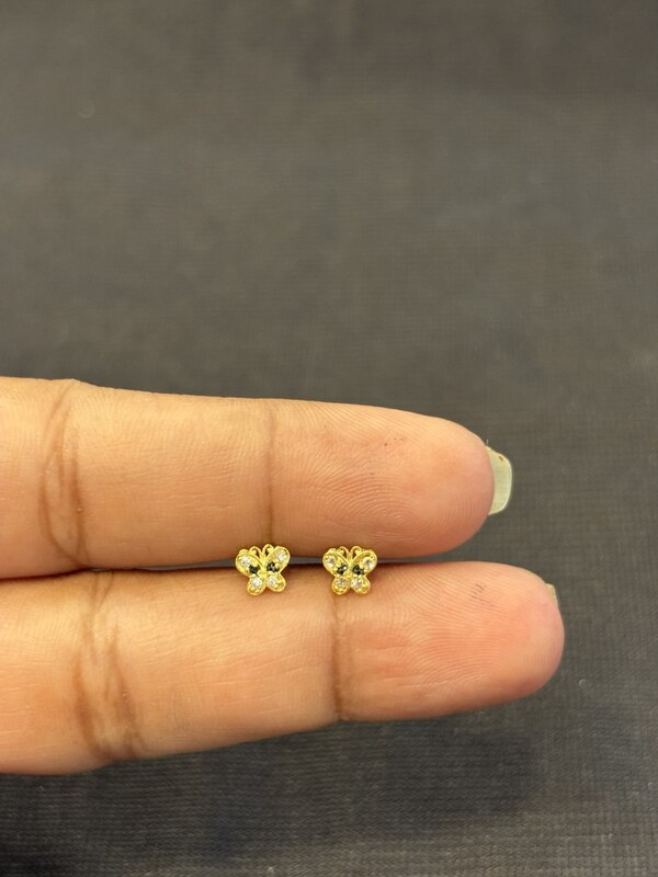 Butterfly blue 9 carat stud pair