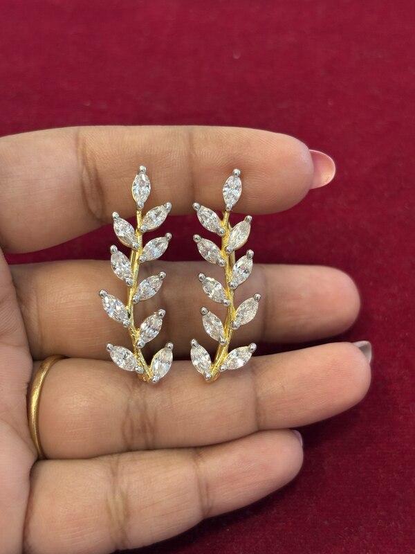 Silver big leaf ear cuff with gold finish