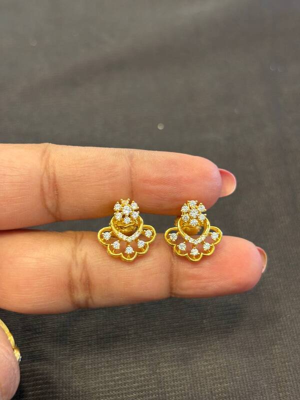 Silver kala stud with gold finish