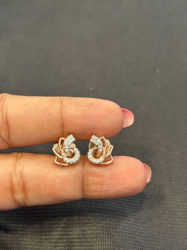 Silver gutter stud with rosewgold finish