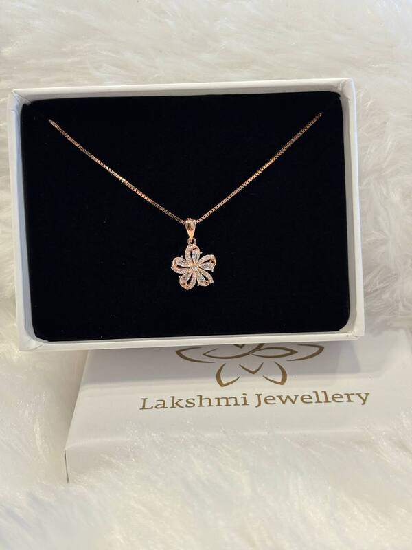Silver glitz glam chain with rosegold finish